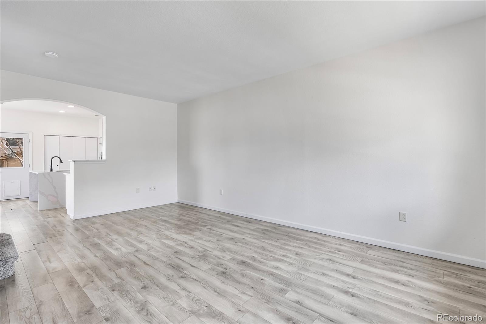 MLS Image #3 for 12798  ivy street,thornton, Colorado