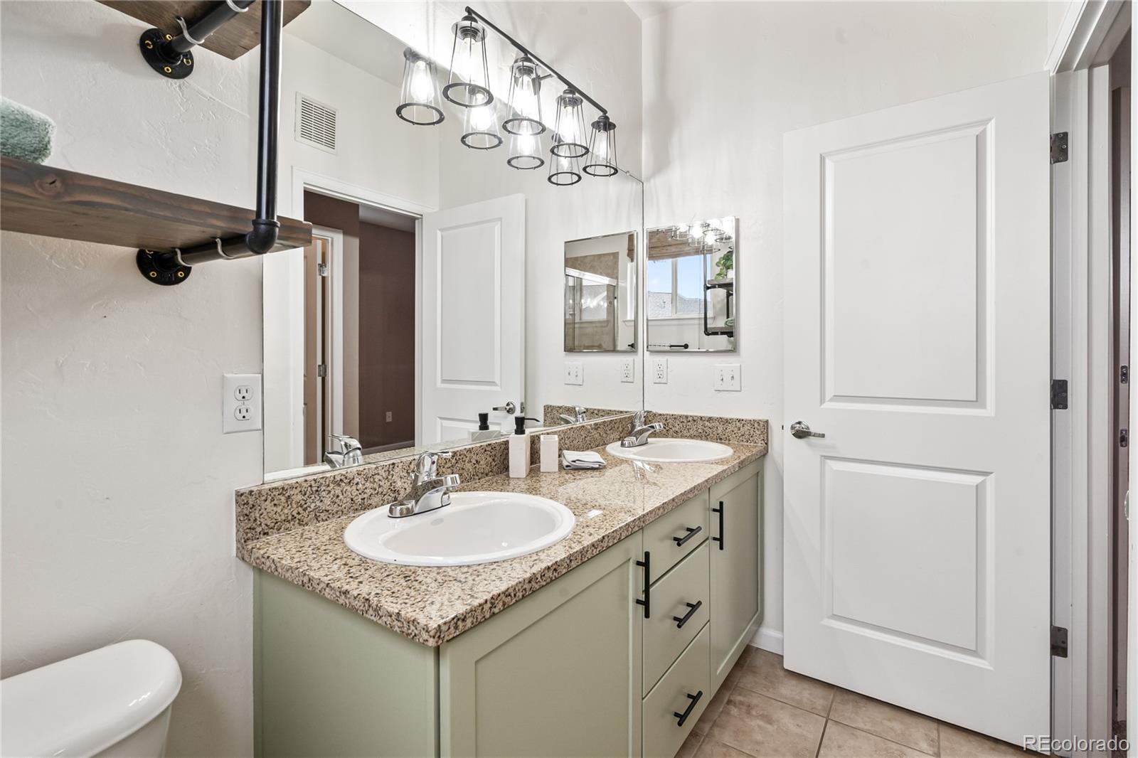 MLS Image #28 for 85  uinta way,denver, Colorado