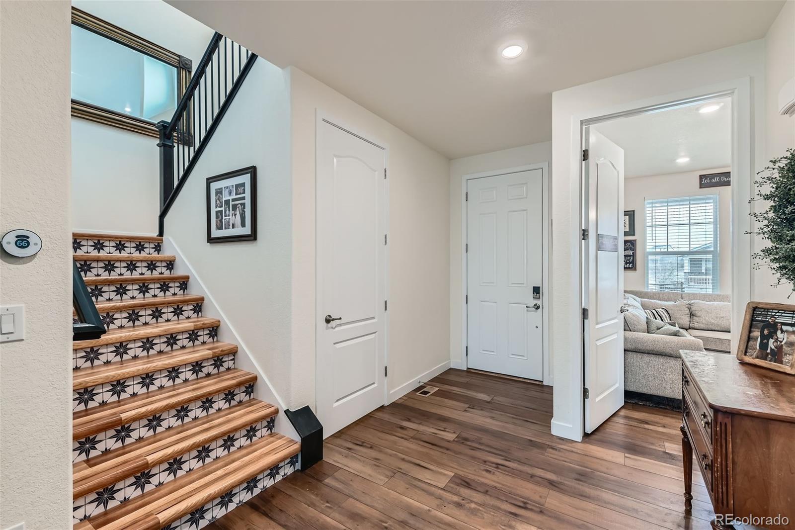MLS Image #12 for 23098 e narrowleaf drive,aurora, Colorado