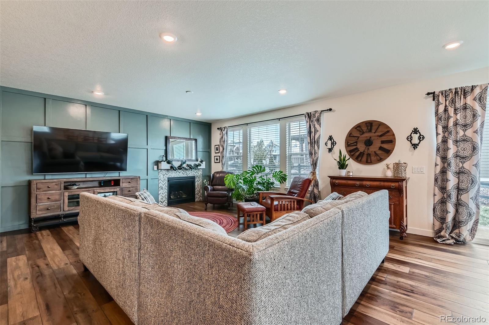 MLS Image #6 for 23098 e narrowleaf drive,aurora, Colorado