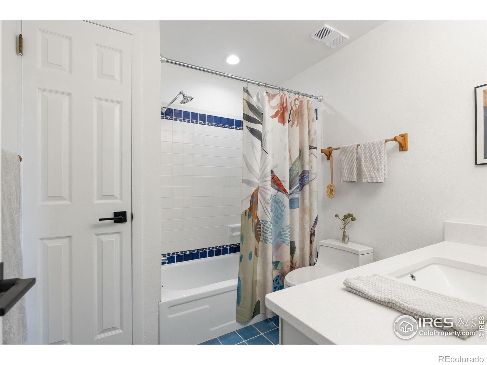 MLS Image #20 for 3135  redstone lane,boulder, Colorado