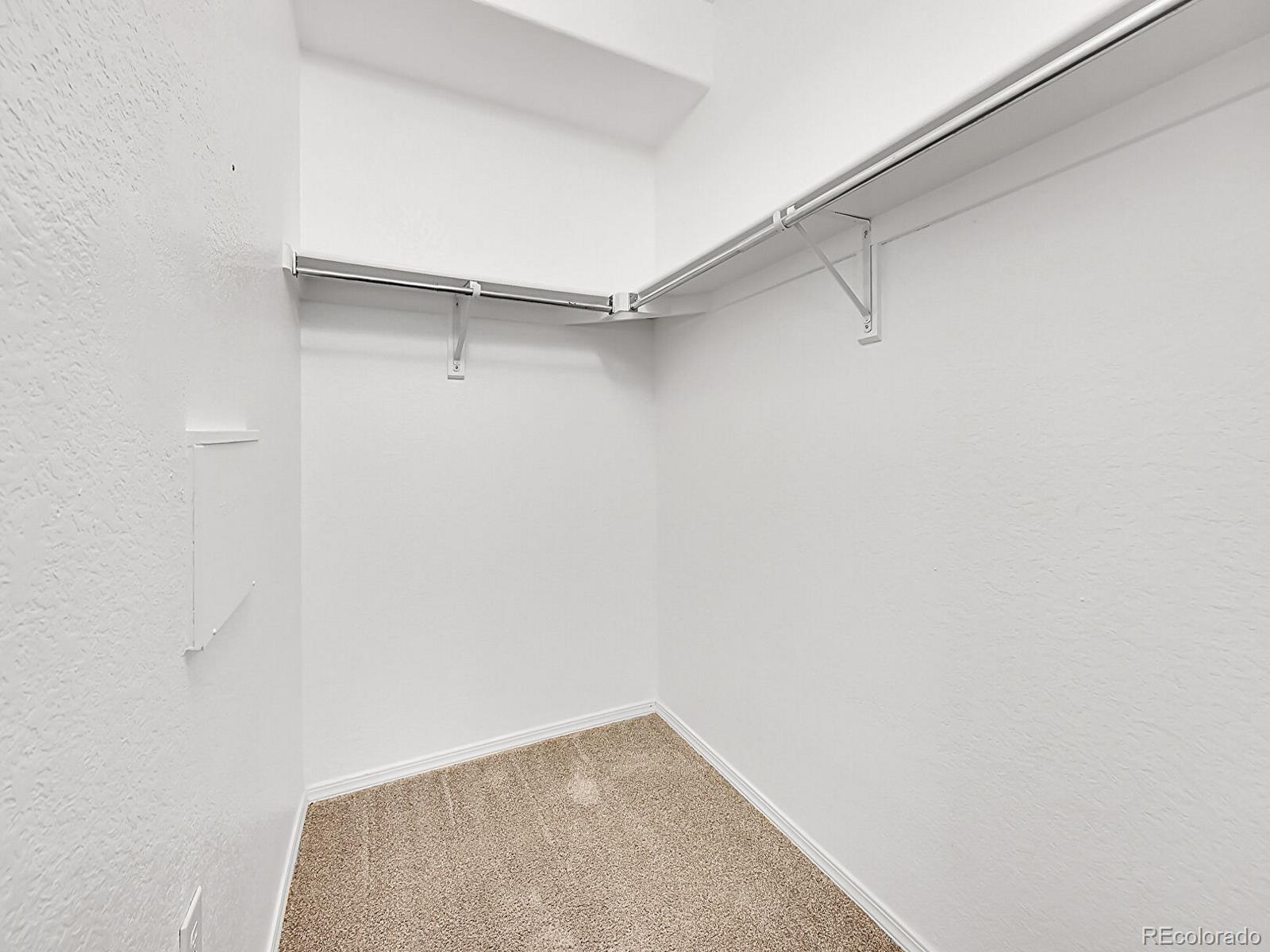 MLS Image #10 for 16366 e fremont avenue,aurora, Colorado