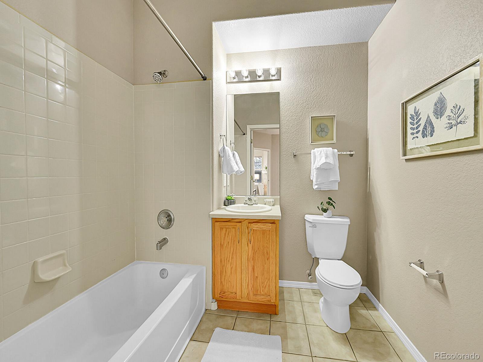 MLS Image #12 for 16366 e fremont avenue,aurora, Colorado
