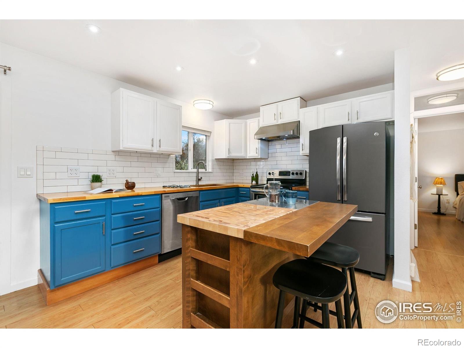 MLS Image #8 for 808  tyler street,fort collins, Colorado