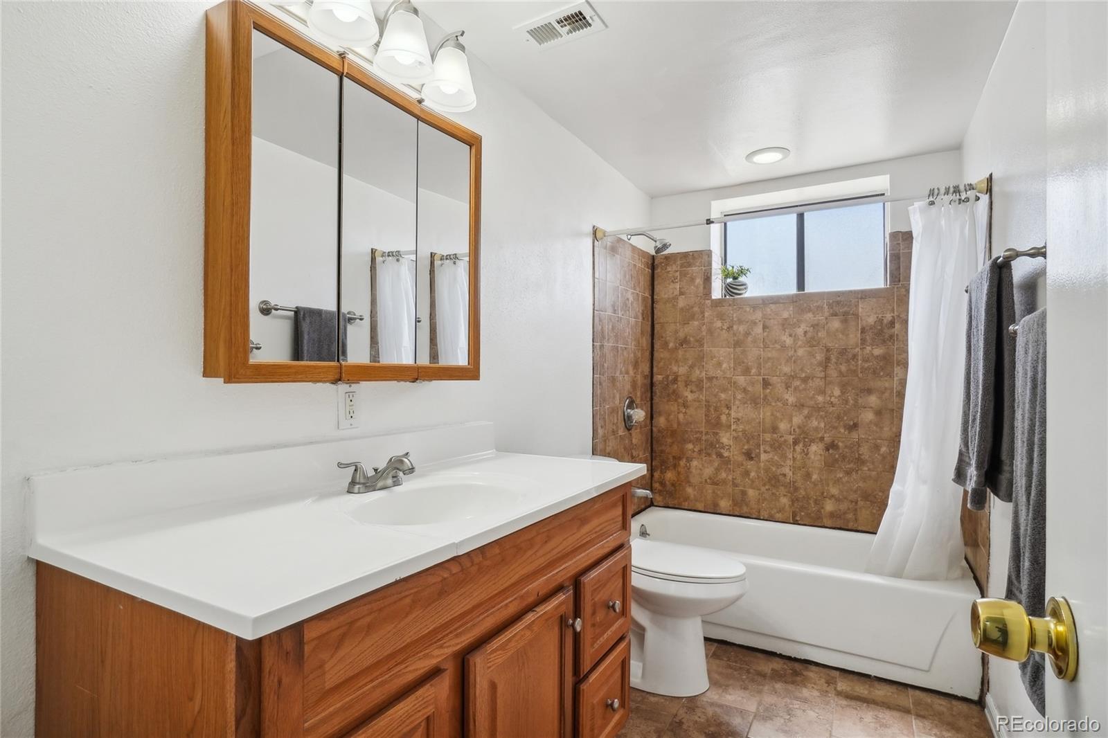 MLS Image #16 for 664  cheryl court,loveland, Colorado