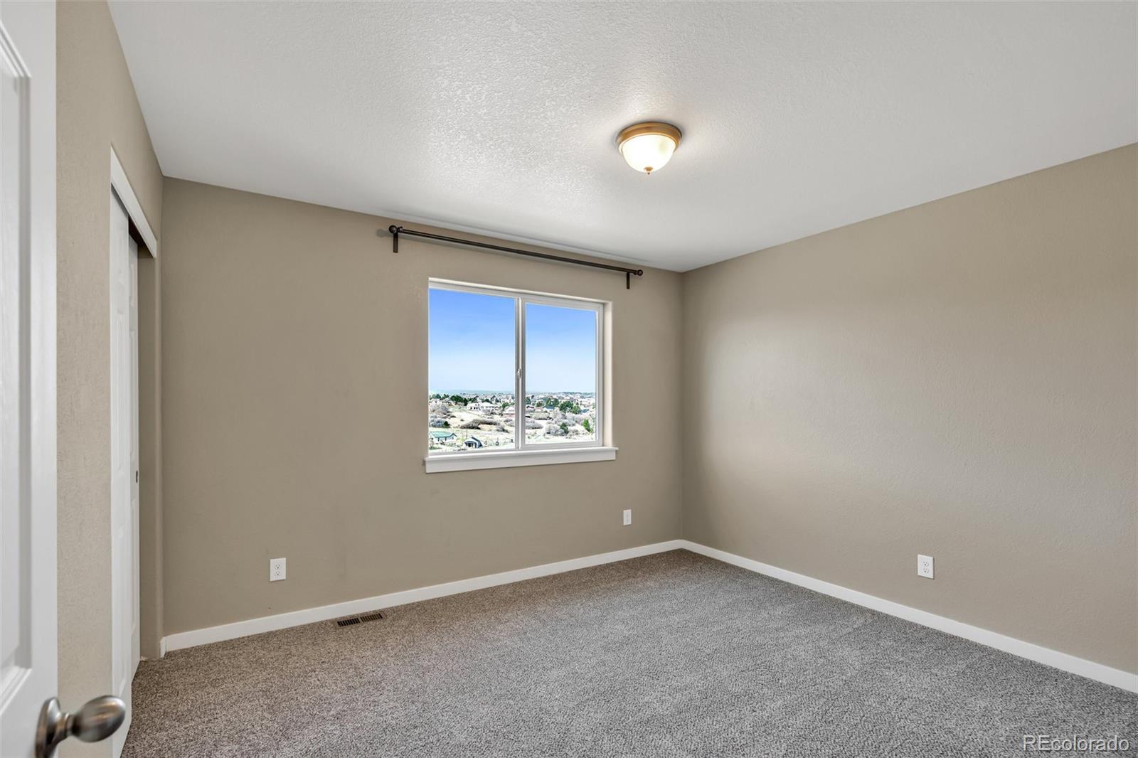 MLS Image #16 for 1677  valley oak court,castle rock, Colorado