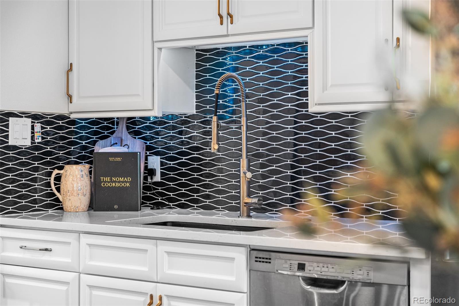 MLS Image #8 for 6445  balsam street,arvada, Colorado