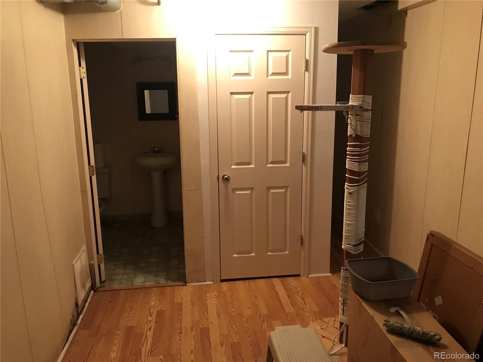 MLS Image #13 for 20394  mitchell place,denver, Colorado