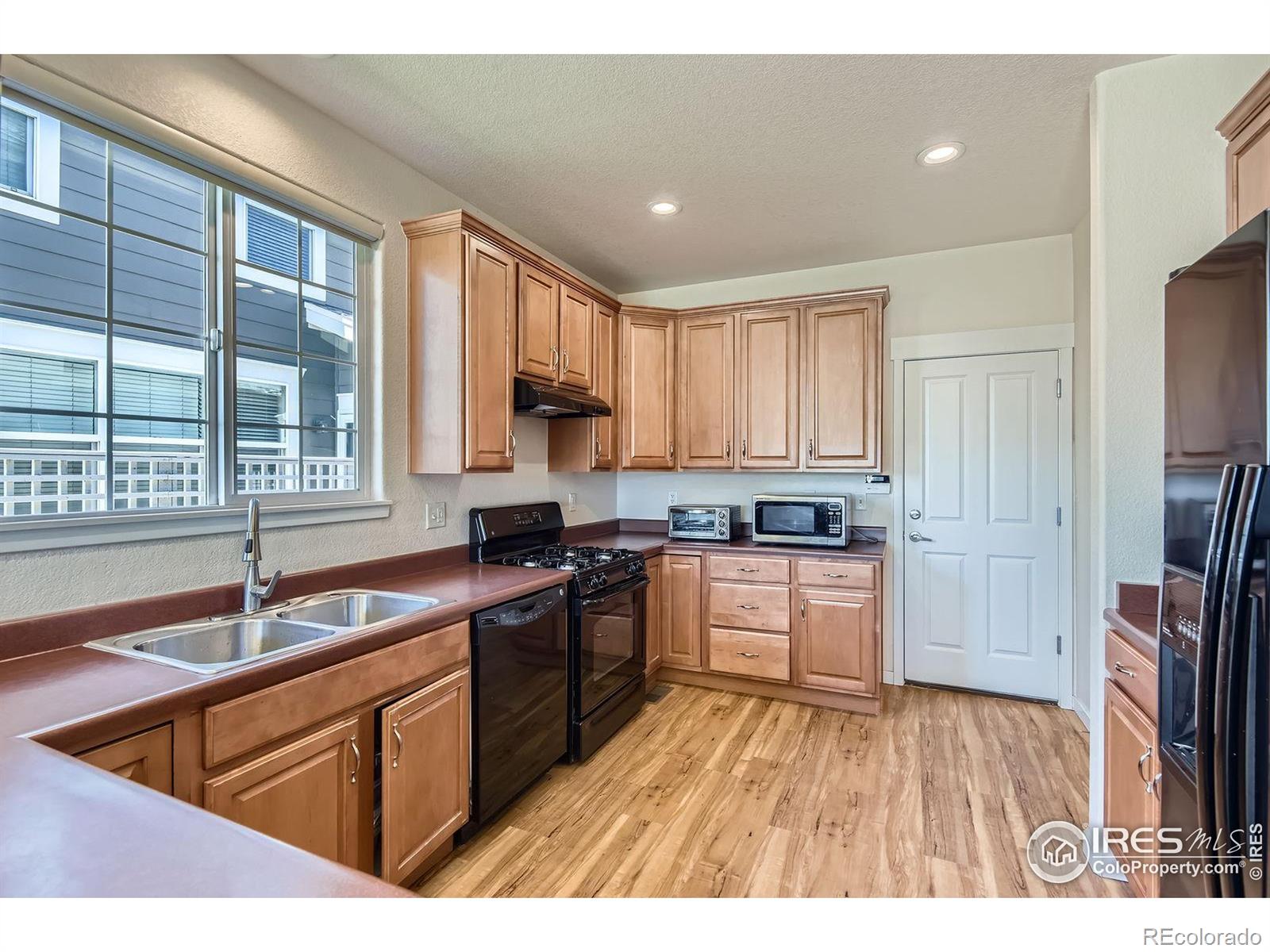 MLS Image #6 for 3752  red deer trail,broomfield, Colorado