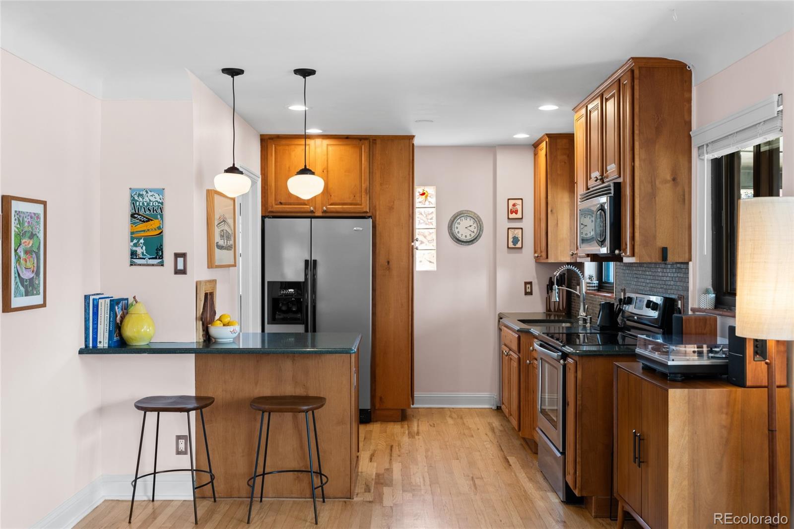 MLS Image #14 for 2120 n poplar street,denver, Colorado