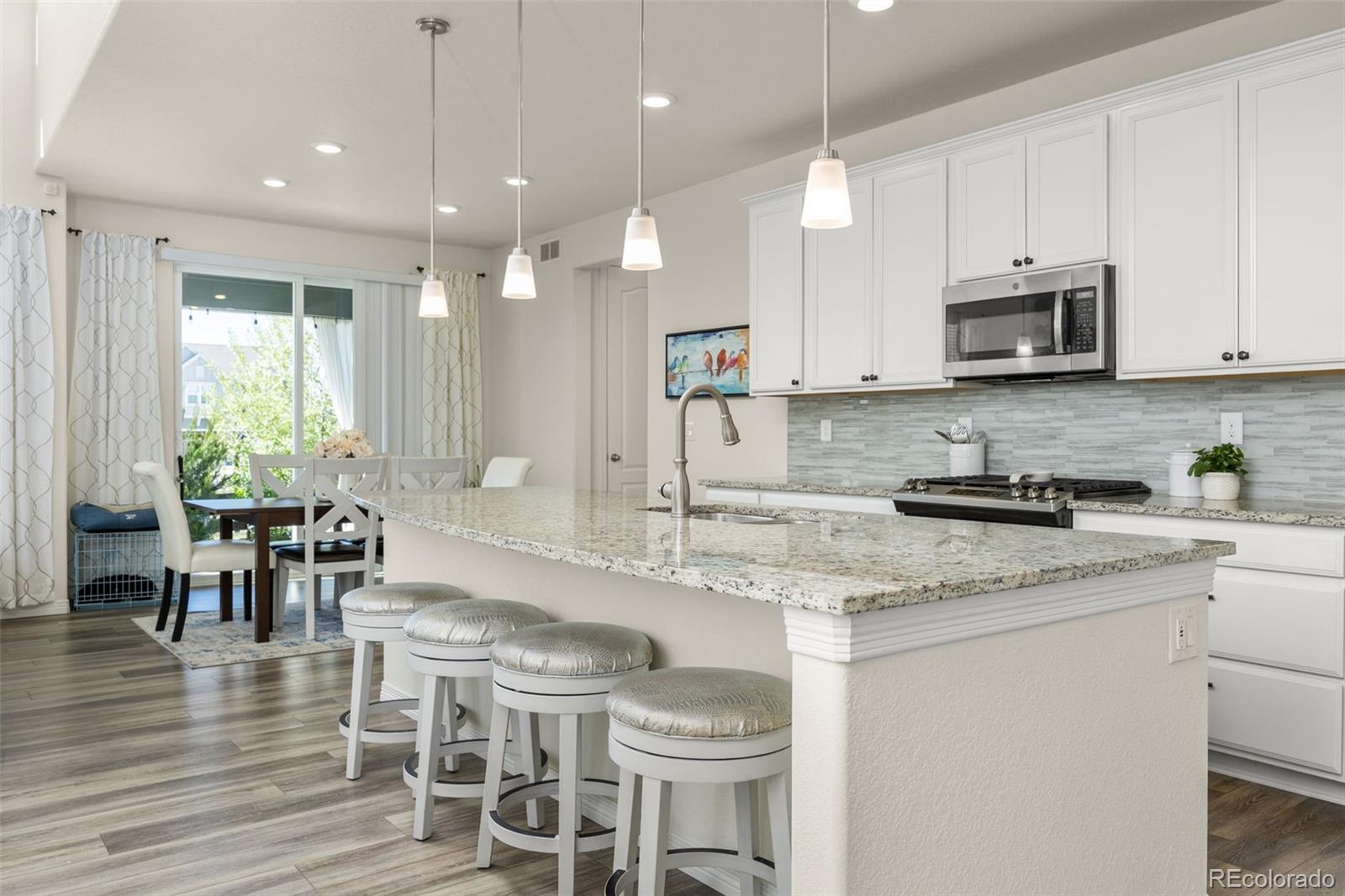 MLS Image #12 for 806  cabot drive,erie, Colorado