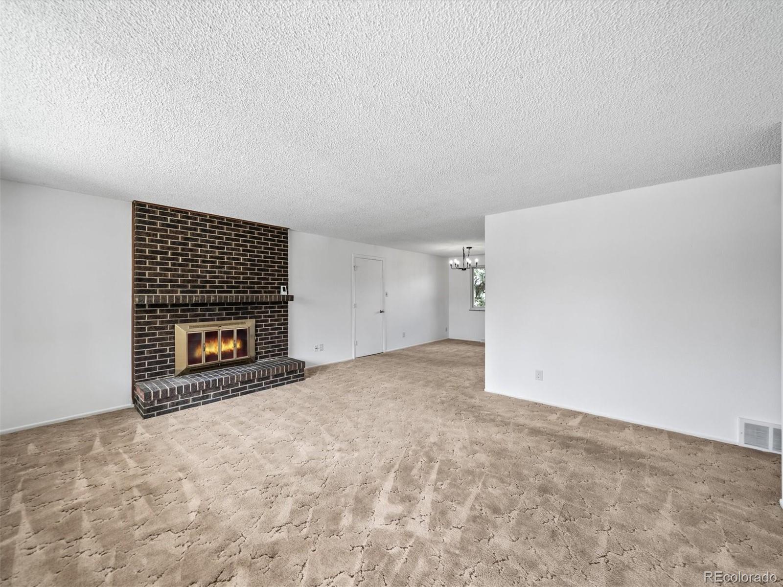 MLS Image #5 for 9327 w arizona avenue,lakewood, Colorado