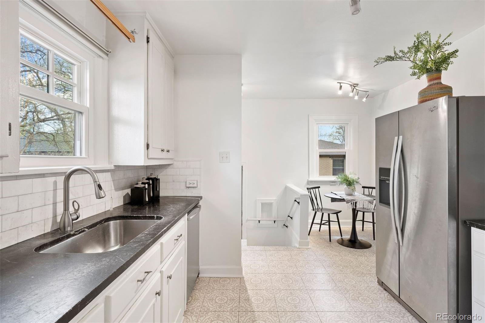 MLS Image #10 for 2088  kearney street,denver, Colorado