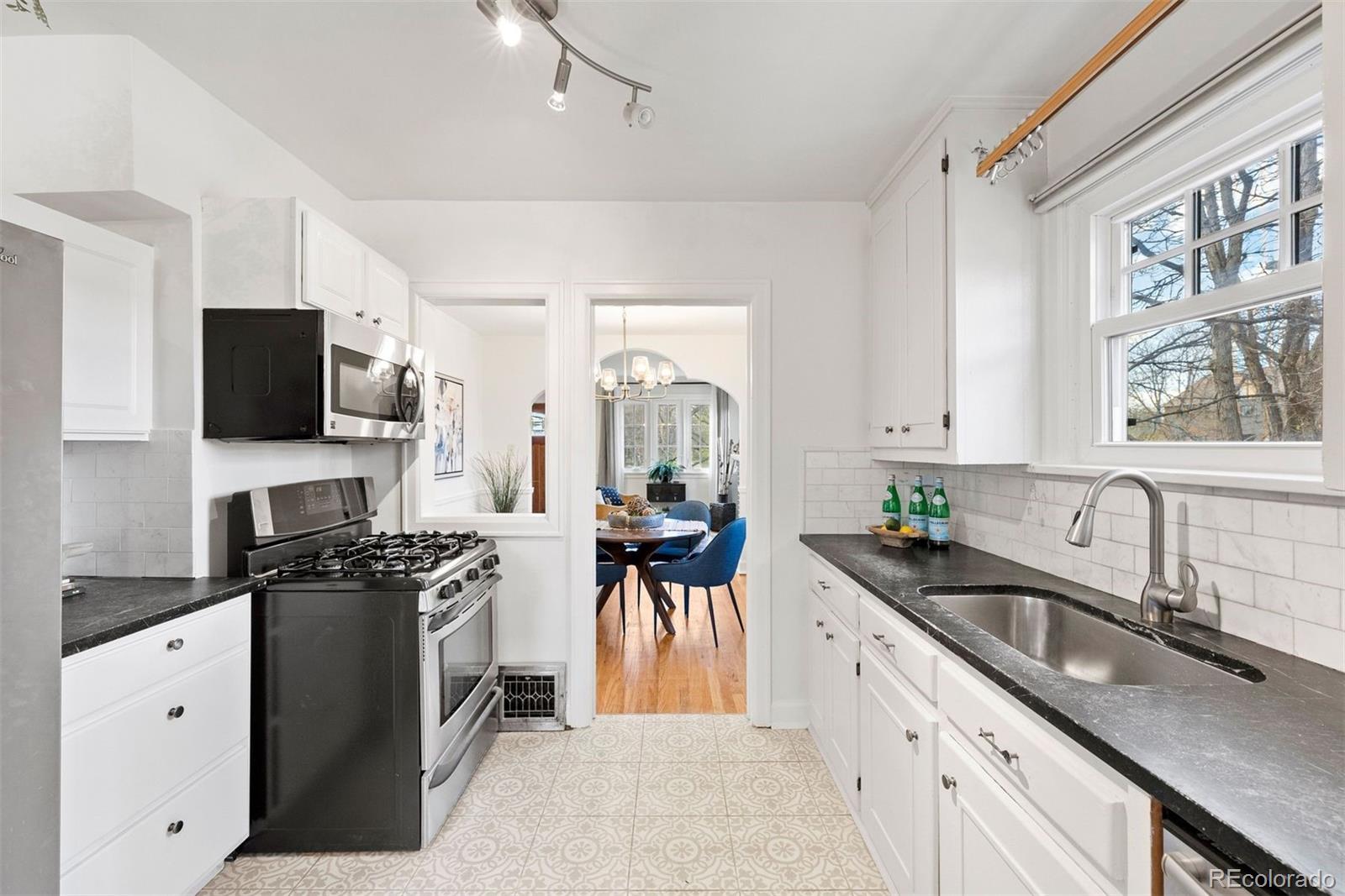 MLS Image #11 for 2088  kearney street,denver, Colorado