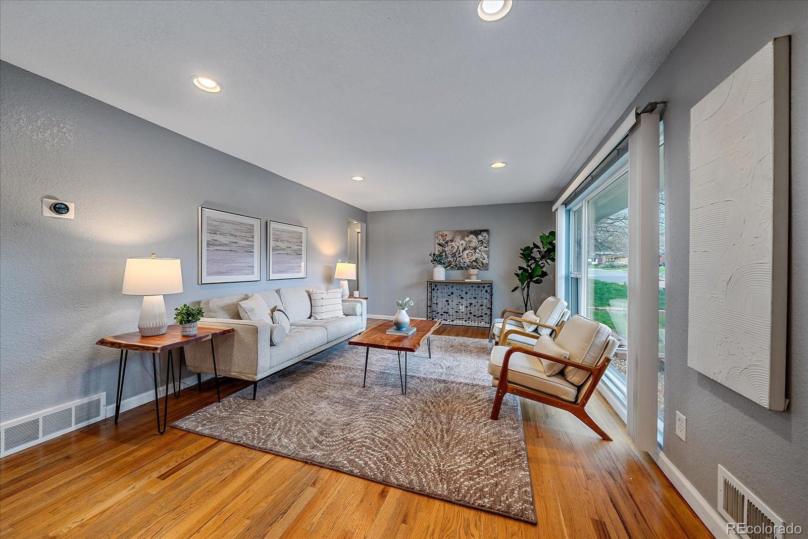 MLS Image #5 for 6482 s cedar street,littleton, Colorado