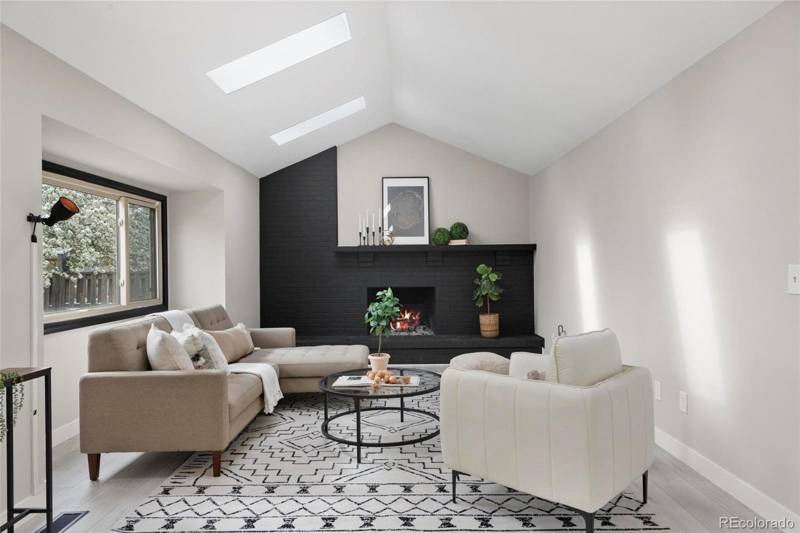 MLS Image #3 for 5716 s lisbon way,centennial, Colorado