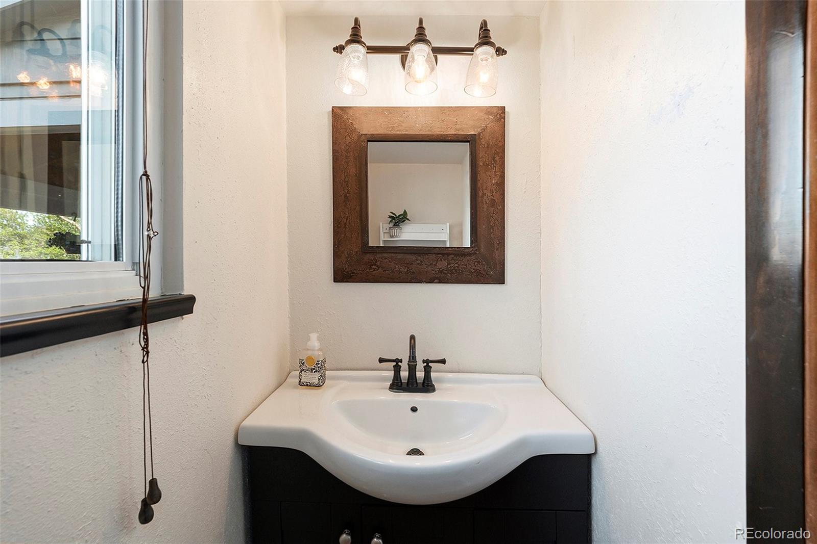 MLS Image #11 for 6323 w 85th avenue,arvada, Colorado