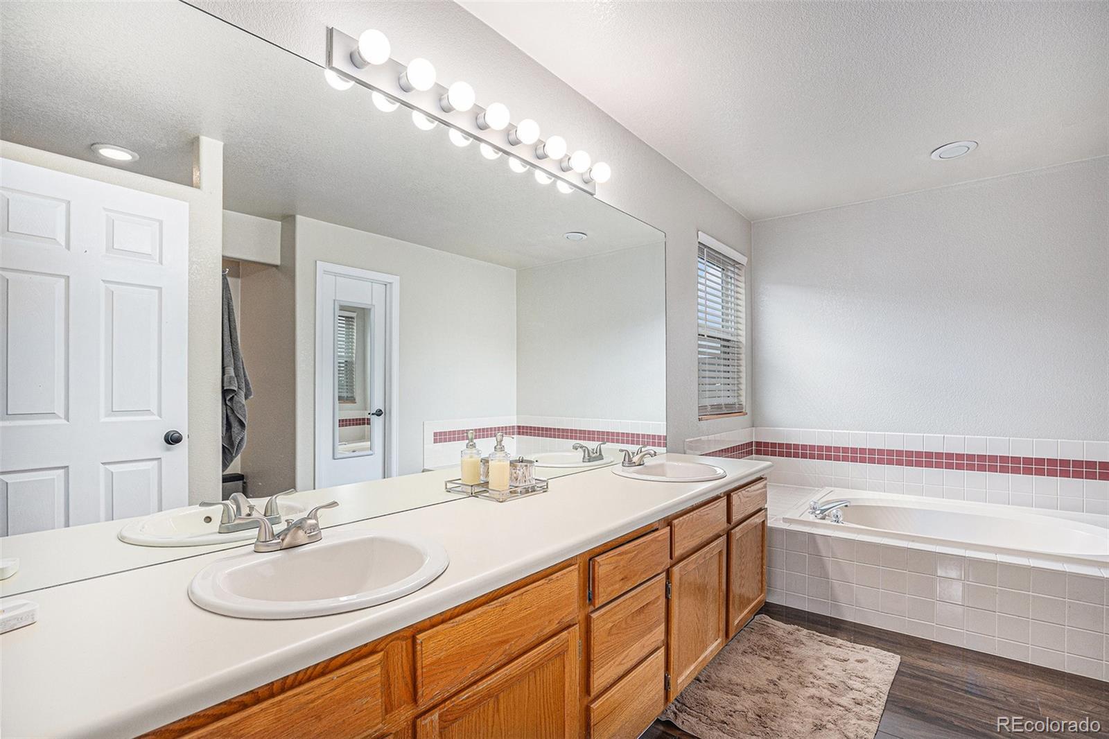 MLS Image #27 for 19570 e crestridge circle,centennial, Colorado