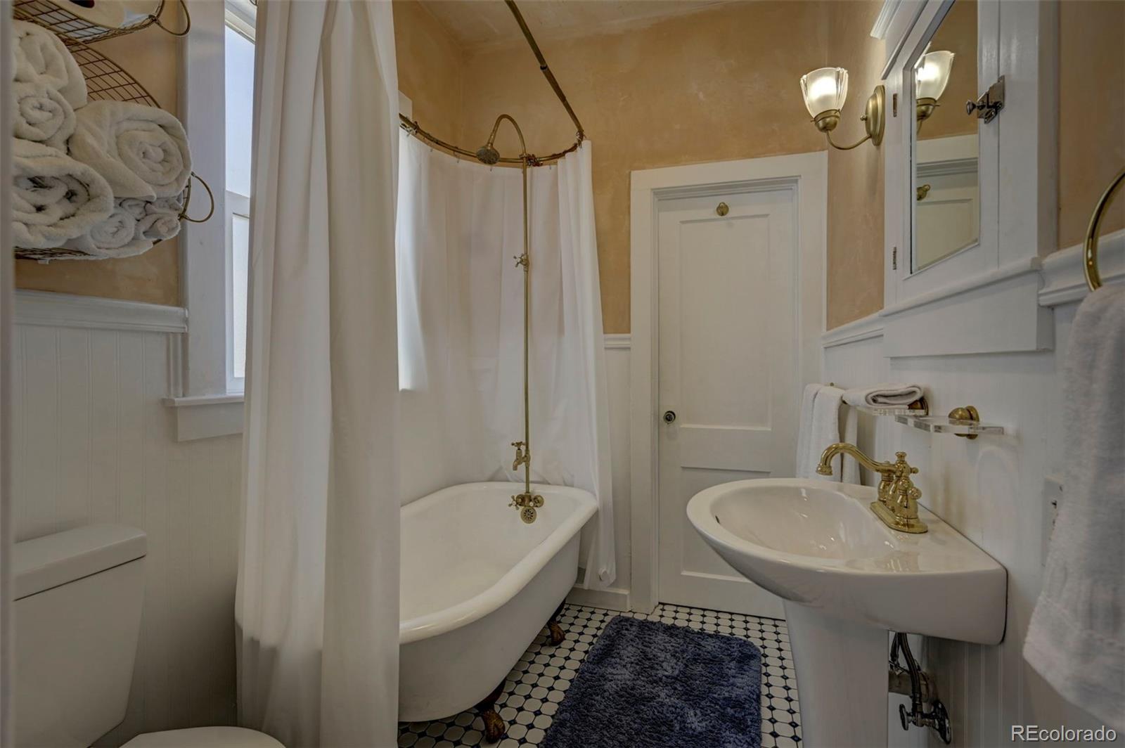 MLS Image #20 for 2209  cedar street,pueblo, Colorado