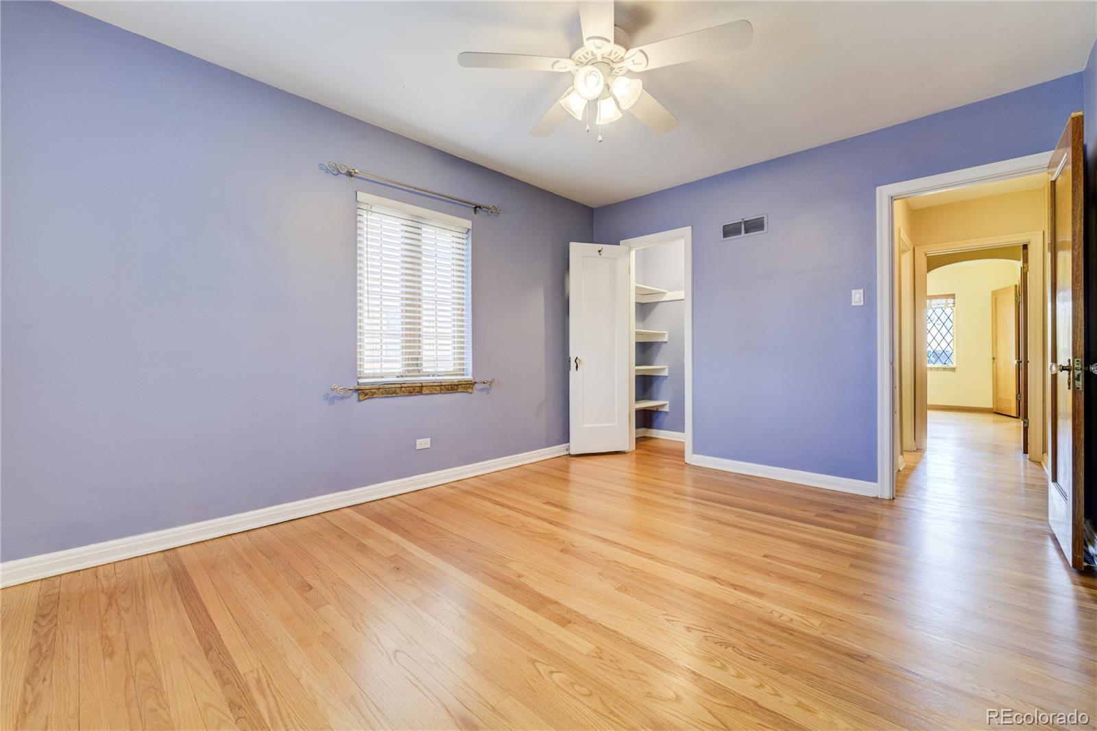 MLS Image #13 for 2285 n monaco parkway,denver, Colorado