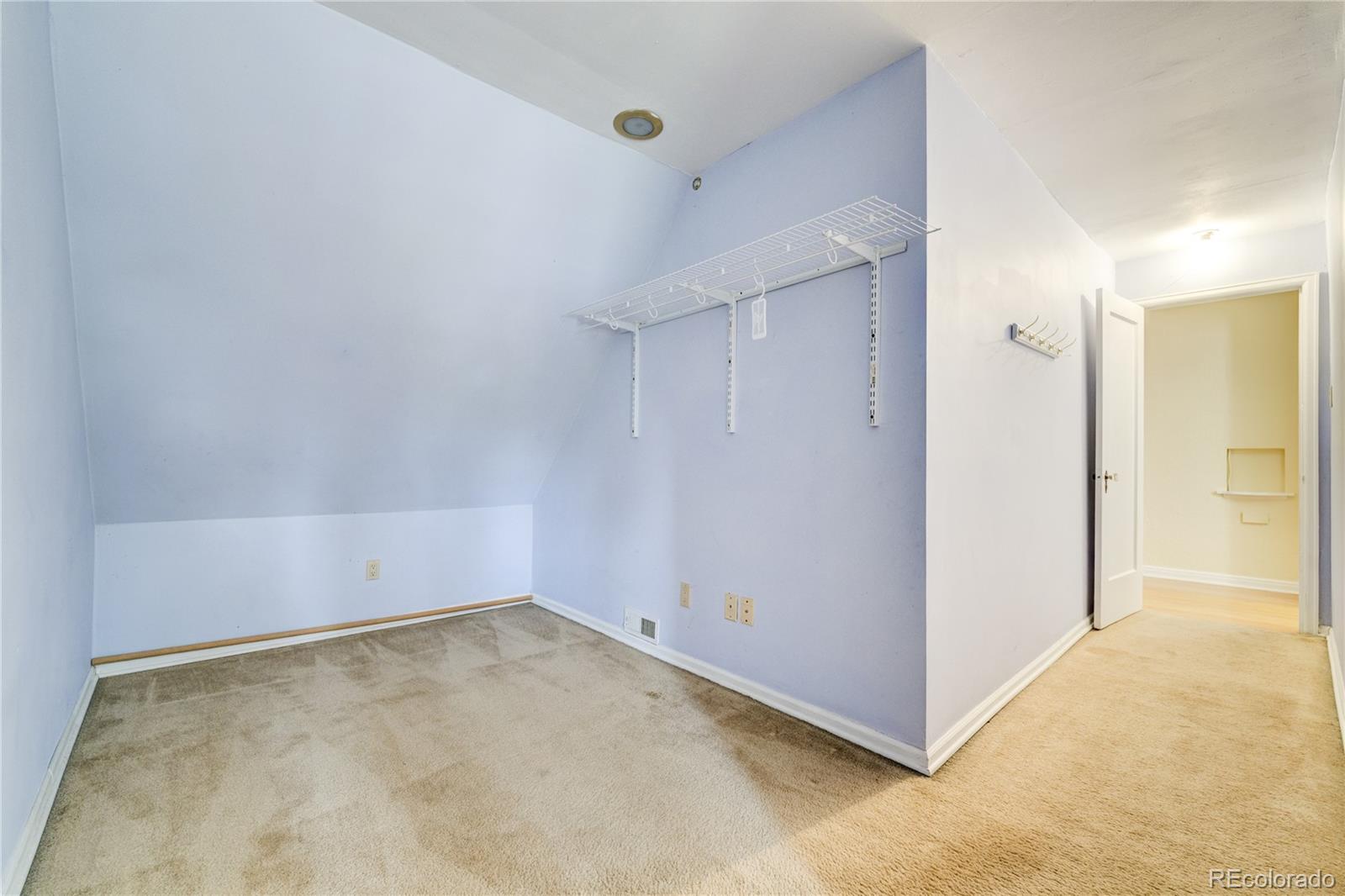 MLS Image #22 for 2285 n monaco parkway,denver, Colorado