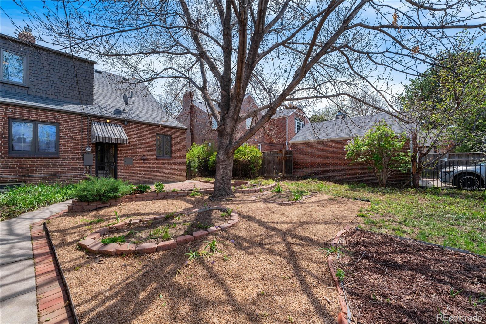 MLS Image #32 for 2285 n monaco parkway,denver, Colorado