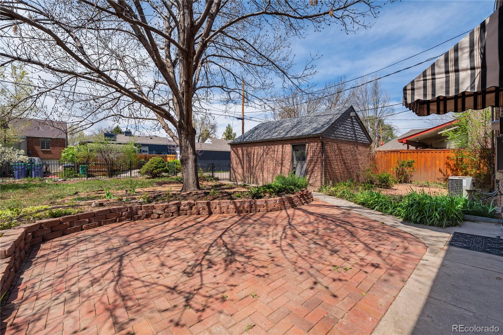 MLS Image #33 for 2285 n monaco parkway,denver, Colorado