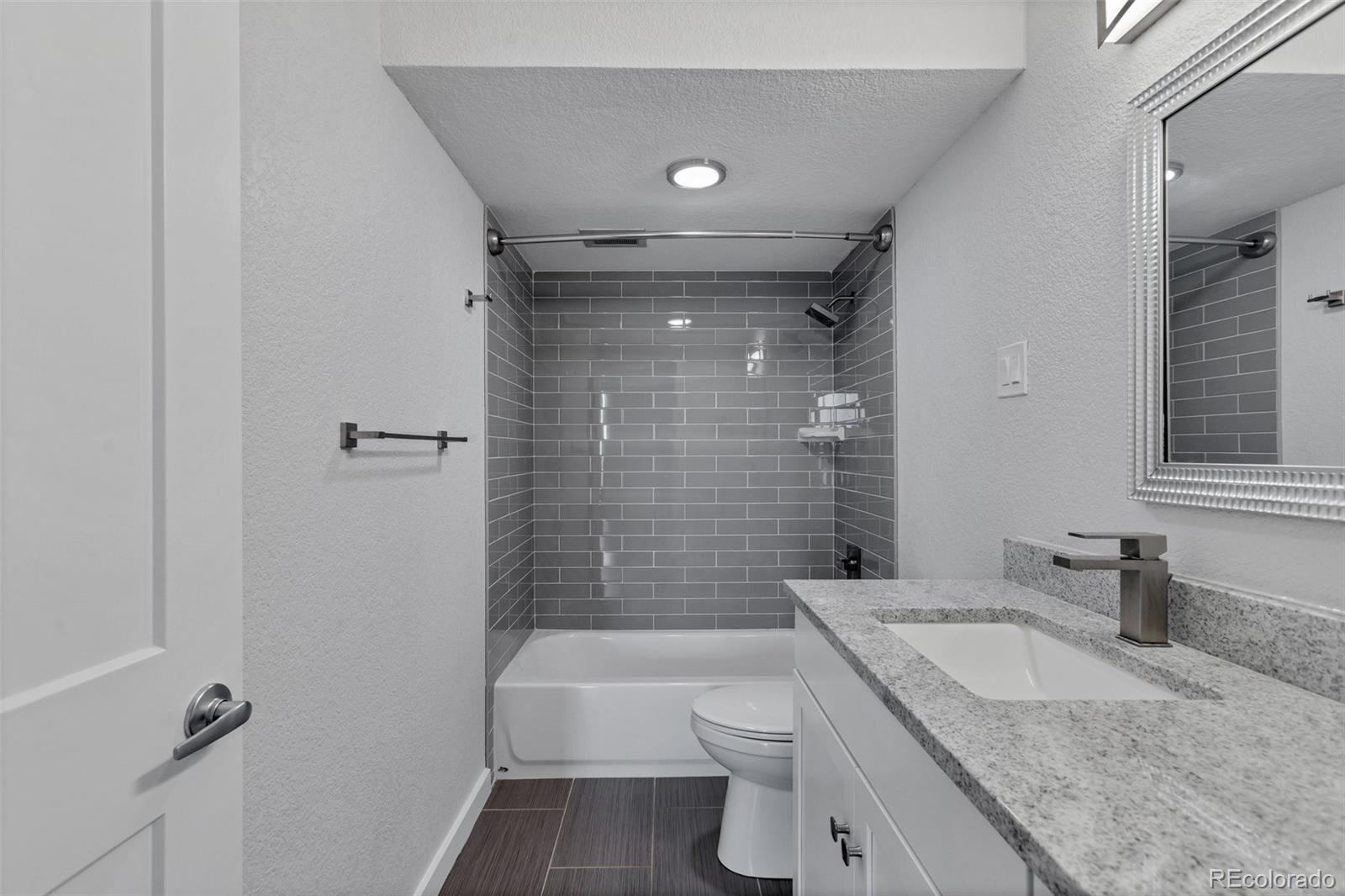 MLS Image #9 for 460 s marion parkway,denver, Colorado