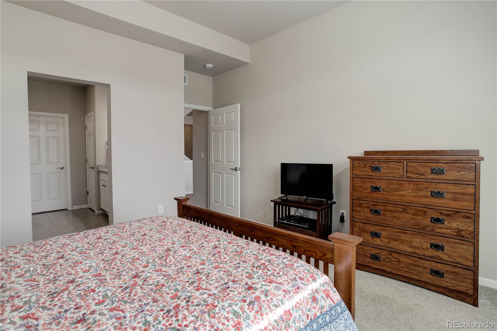 MLS Image #17 for 6330  lythmore grove,colorado springs, Colorado