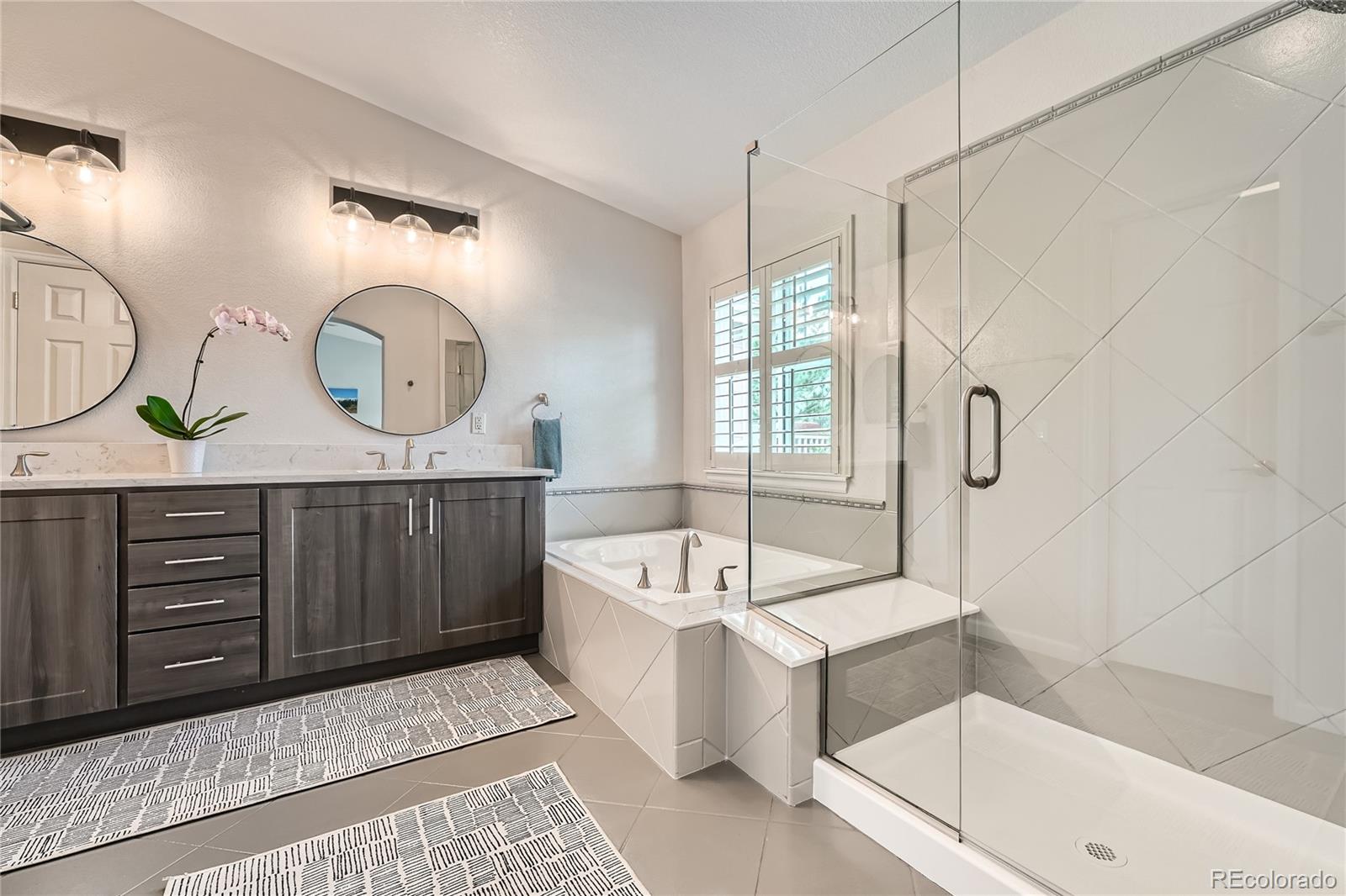 MLS Image #15 for 9825 s iris court,littleton, Colorado