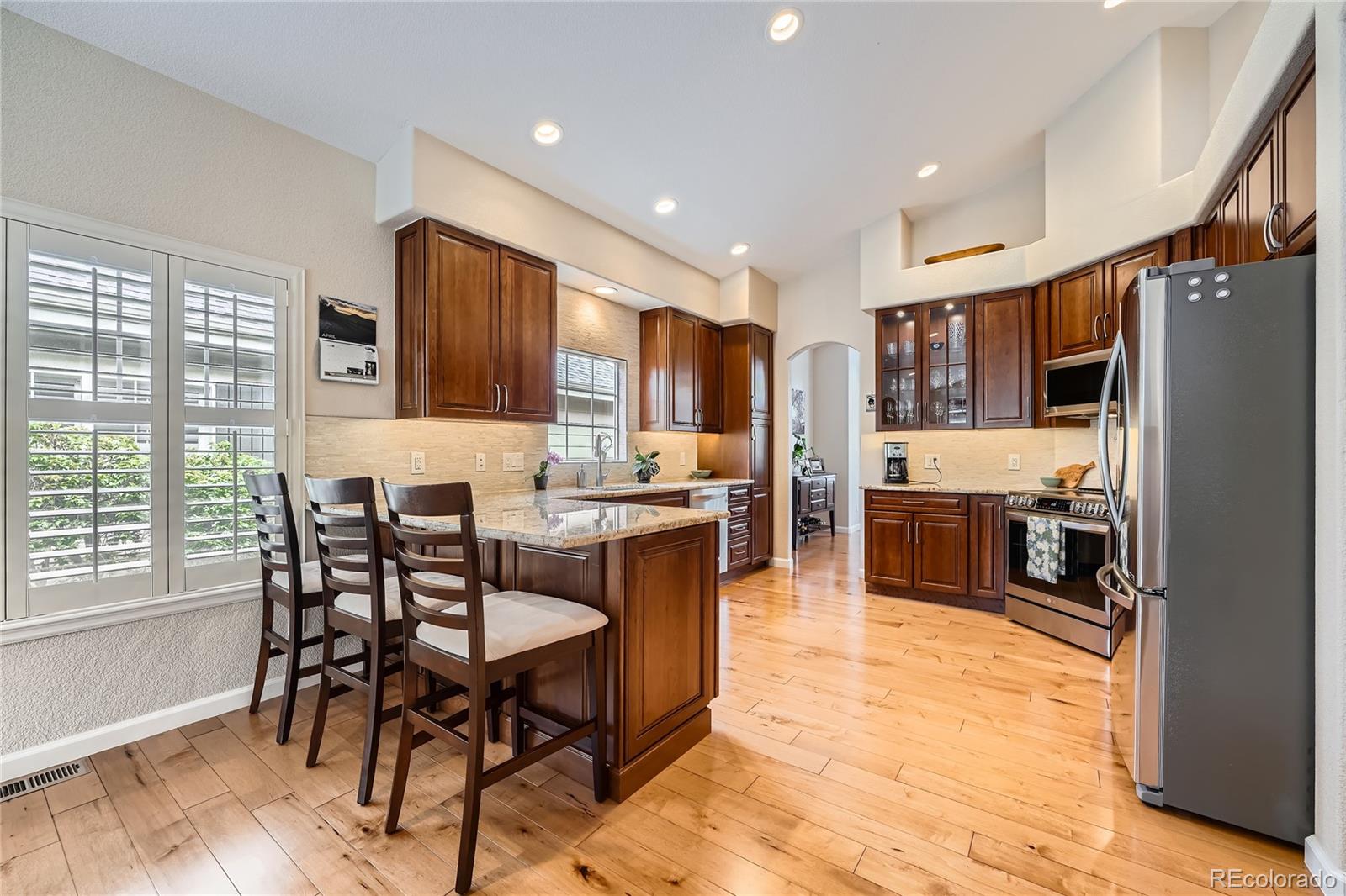 MLS Image #7 for 9825 s iris court,littleton, Colorado