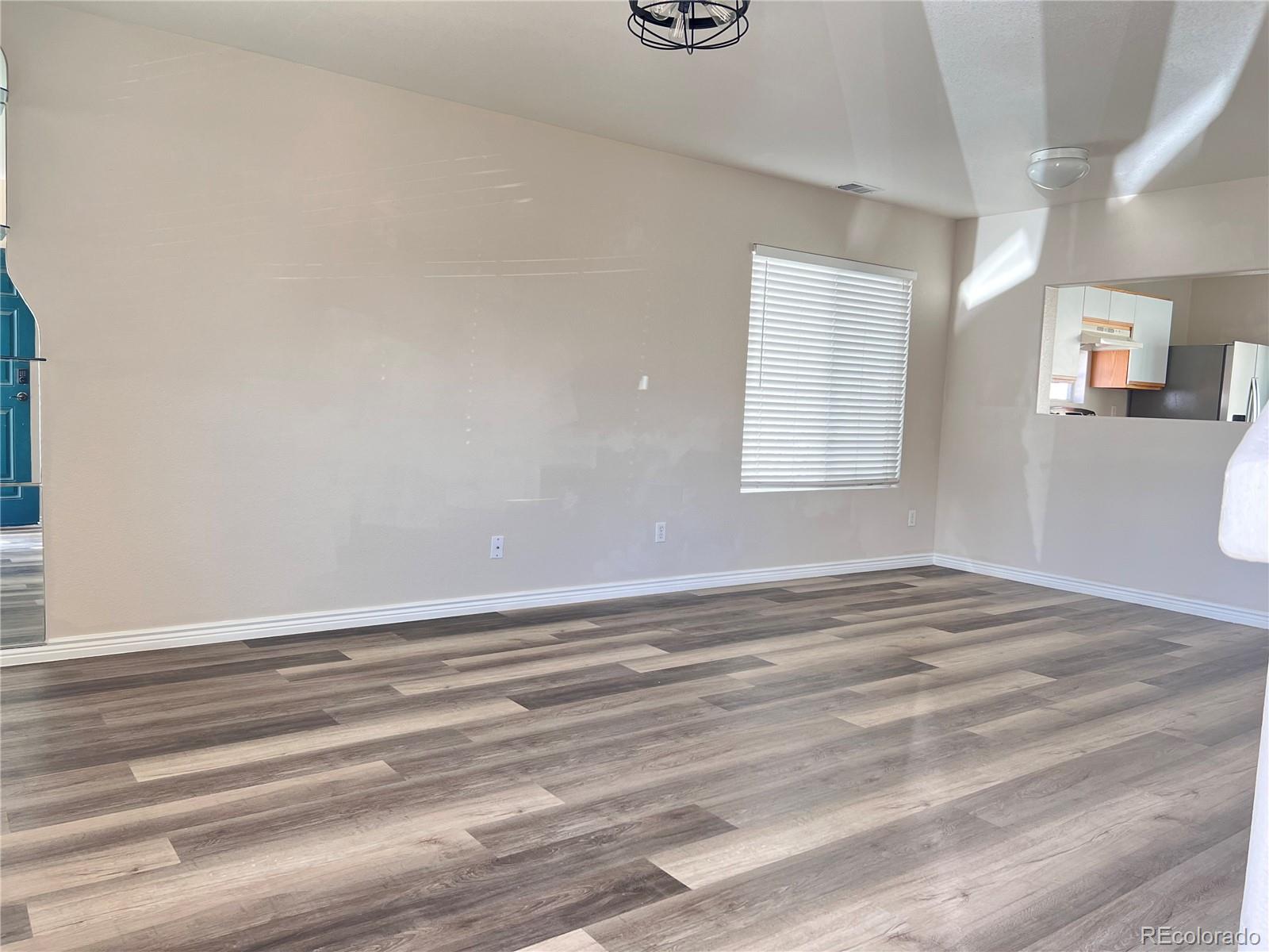 MLS Image #3 for 5566  flanders street,denver, Colorado