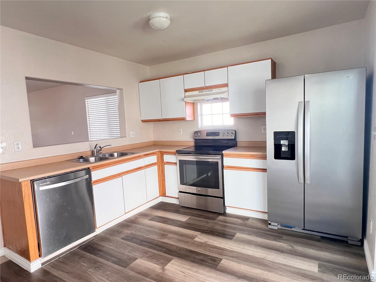 MLS Image #5 for 5566  flanders street,denver, Colorado