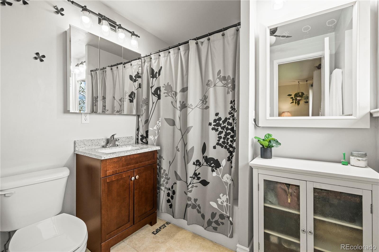 MLS Image #15 for 5485 s lakeview street,littleton, Colorado