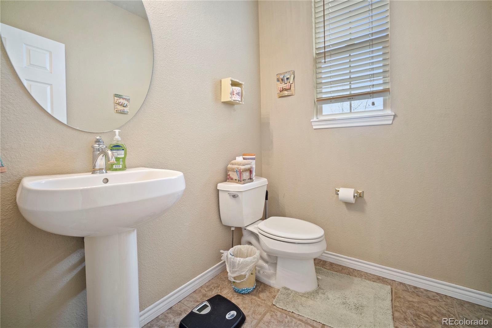 MLS Image #14 for 925  antelope drive,bennett, Colorado