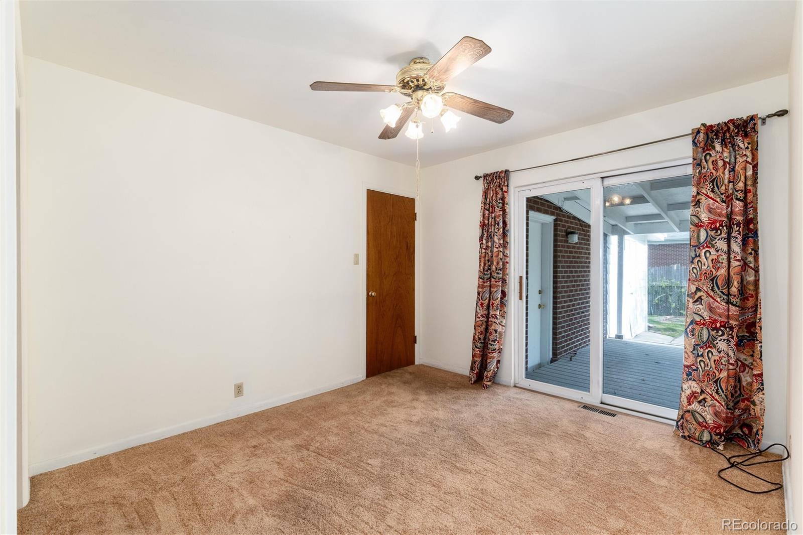 MLS Image #13 for 5582 e colorado avenue,denver, Colorado