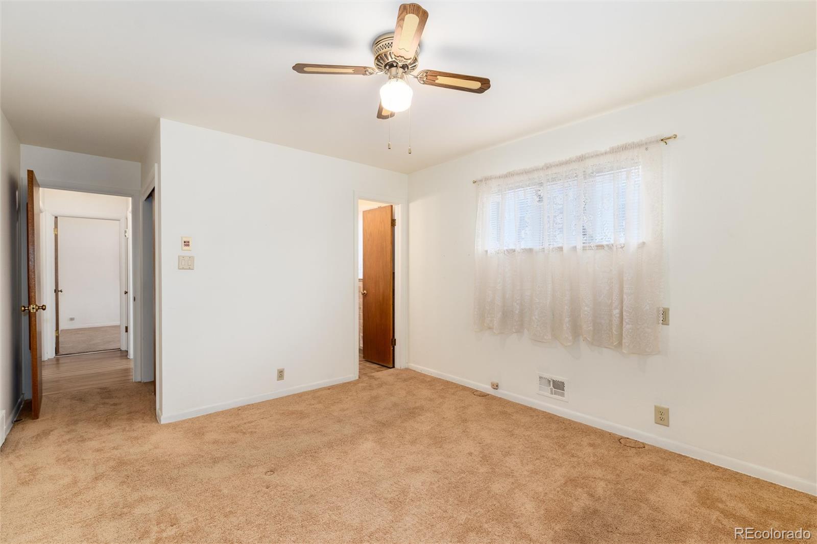 MLS Image #15 for 5582 e colorado avenue,denver, Colorado