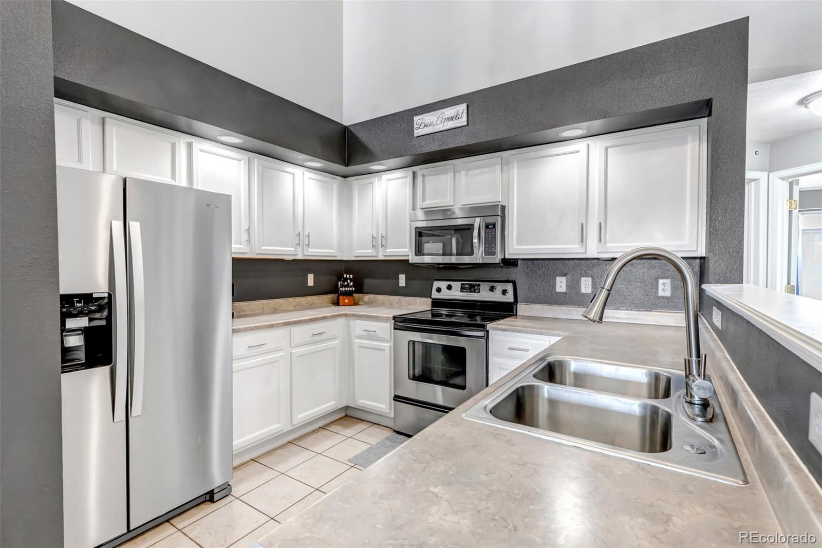 MLS Image #8 for 2541 s bahama circle e,aurora, Colorado