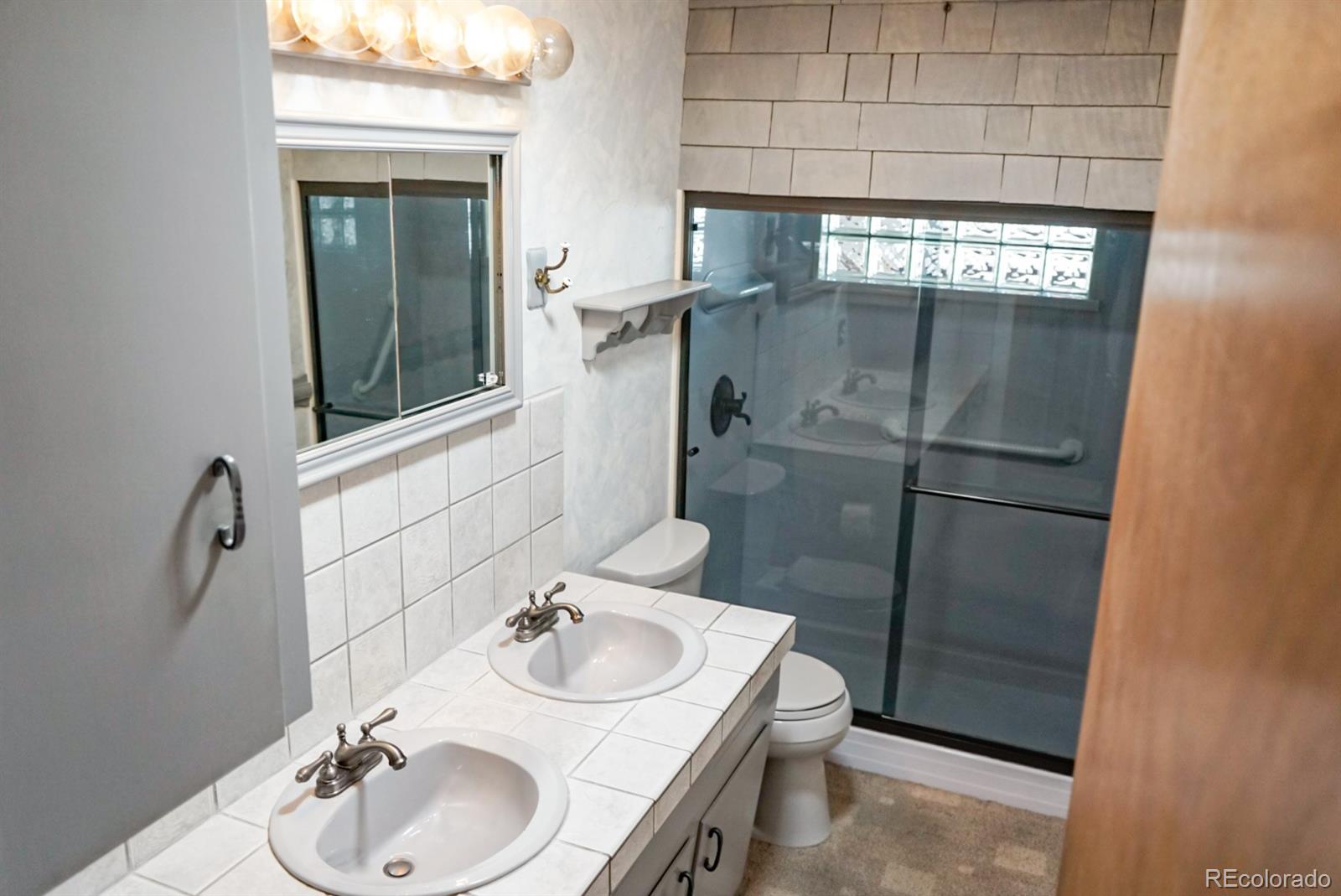 MLS Image #15 for 5431 s hickory street,littleton, Colorado