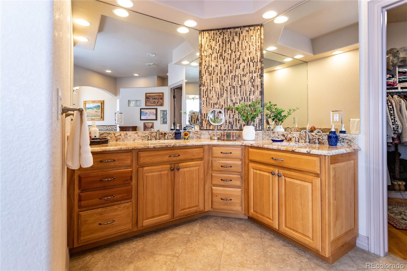 MLS Image #18 for 7249  forestgate drive,colorado springs, Colorado