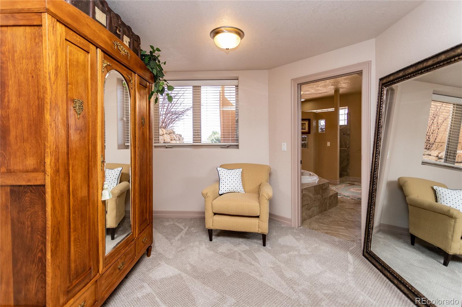 MLS Image #33 for 7249  forestgate drive,colorado springs, Colorado