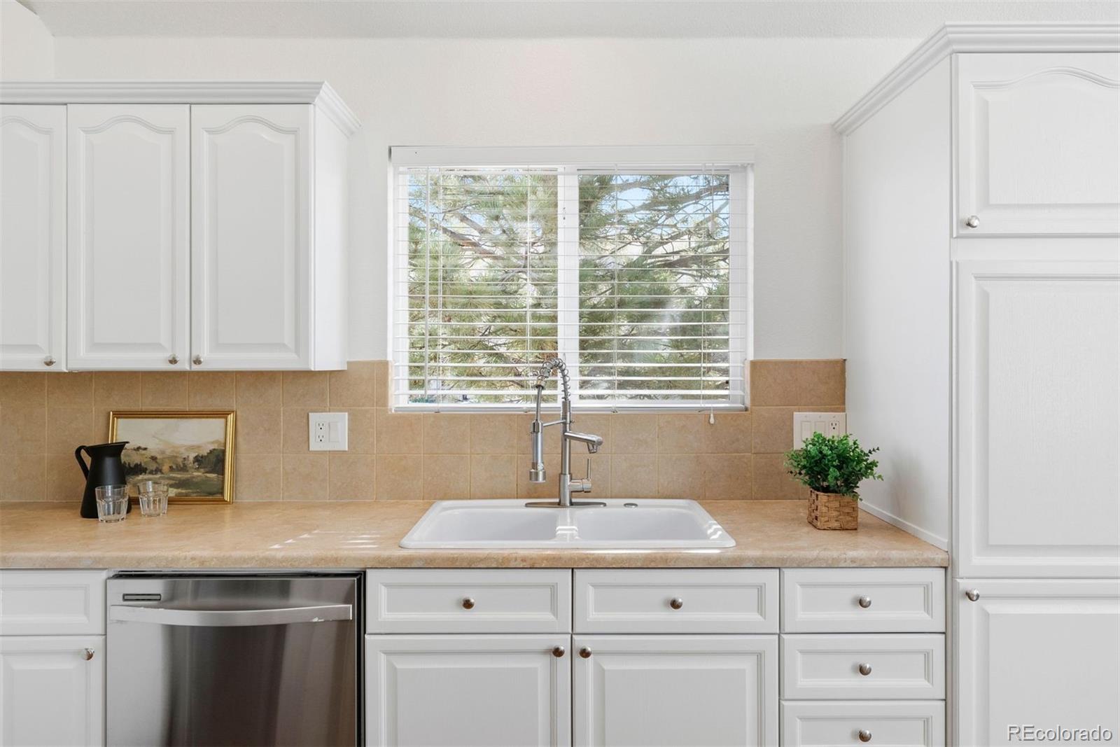 MLS Image #8 for 24784 e arkansas place,aurora, Colorado