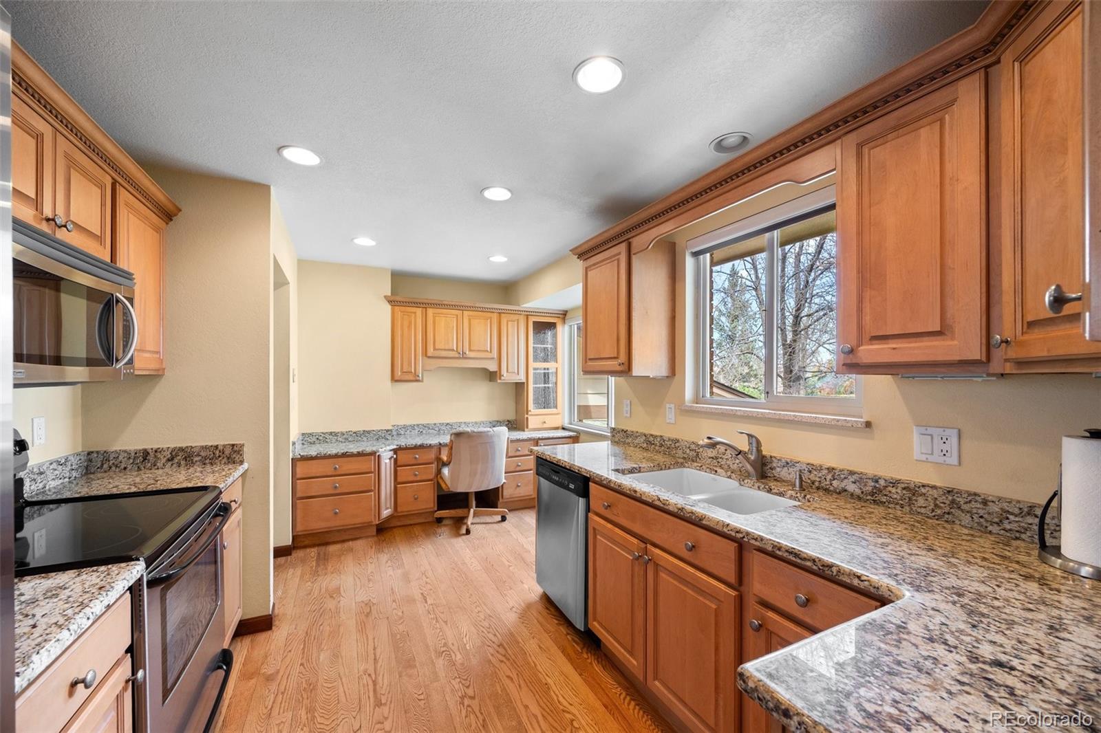 MLS Image #13 for 2160 s flower street,lakewood, Colorado