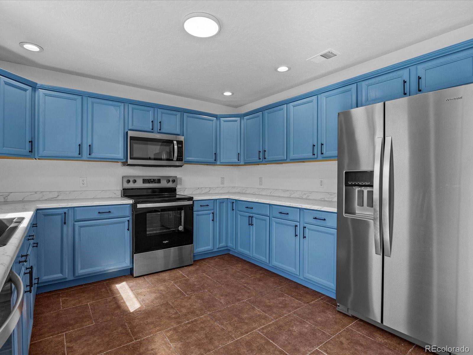 MLS Image #12 for 309  carriage hills court,grand junction, Colorado