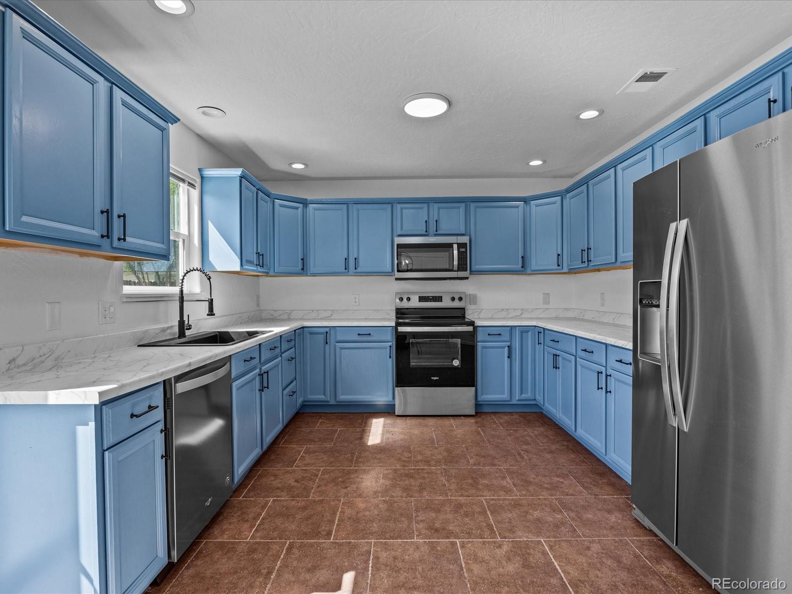 MLS Image #14 for 309  carriage hills court,grand junction, Colorado