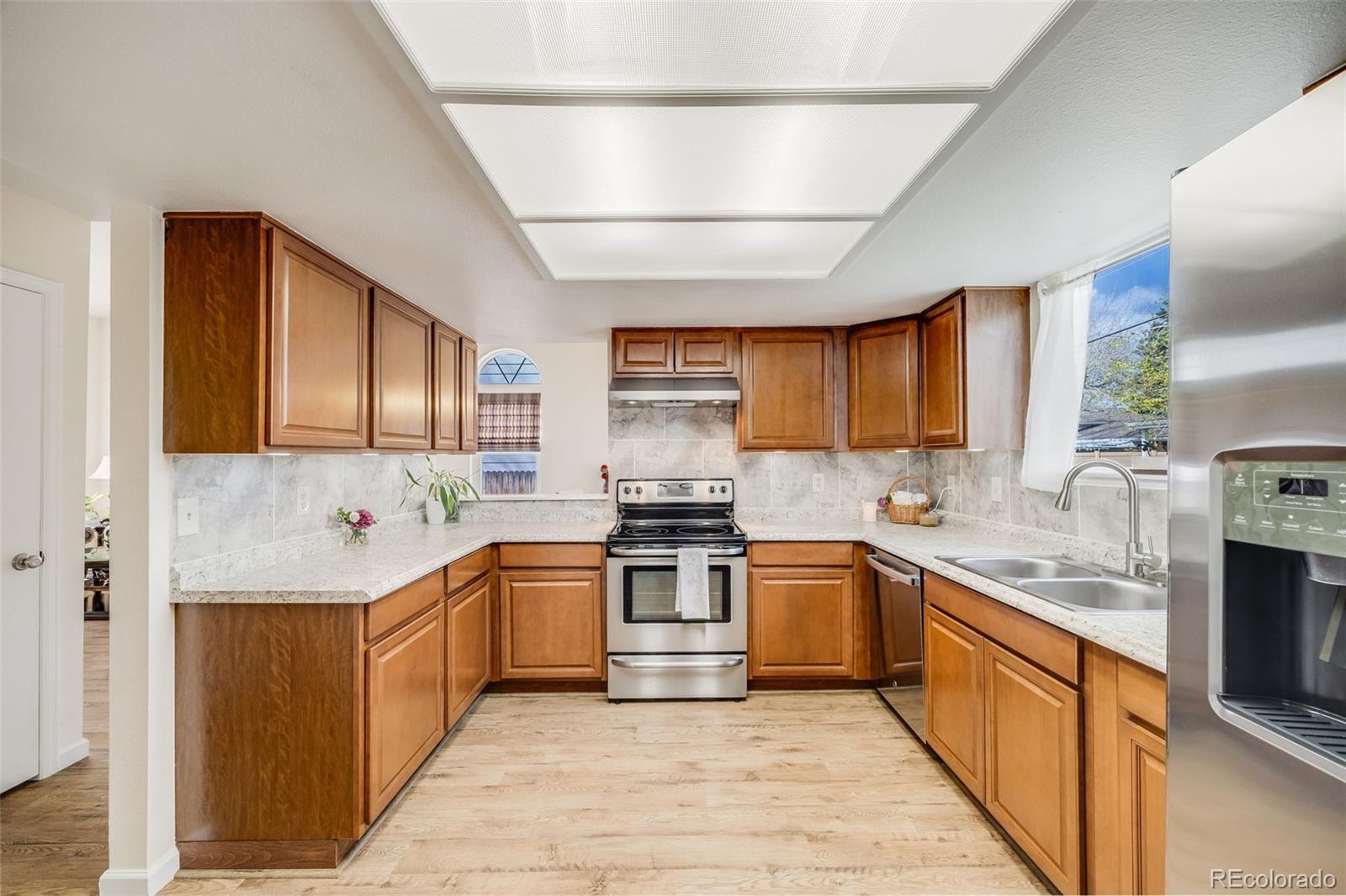 MLS Image #5 for 9032 w arizona drive,lakewood, Colorado