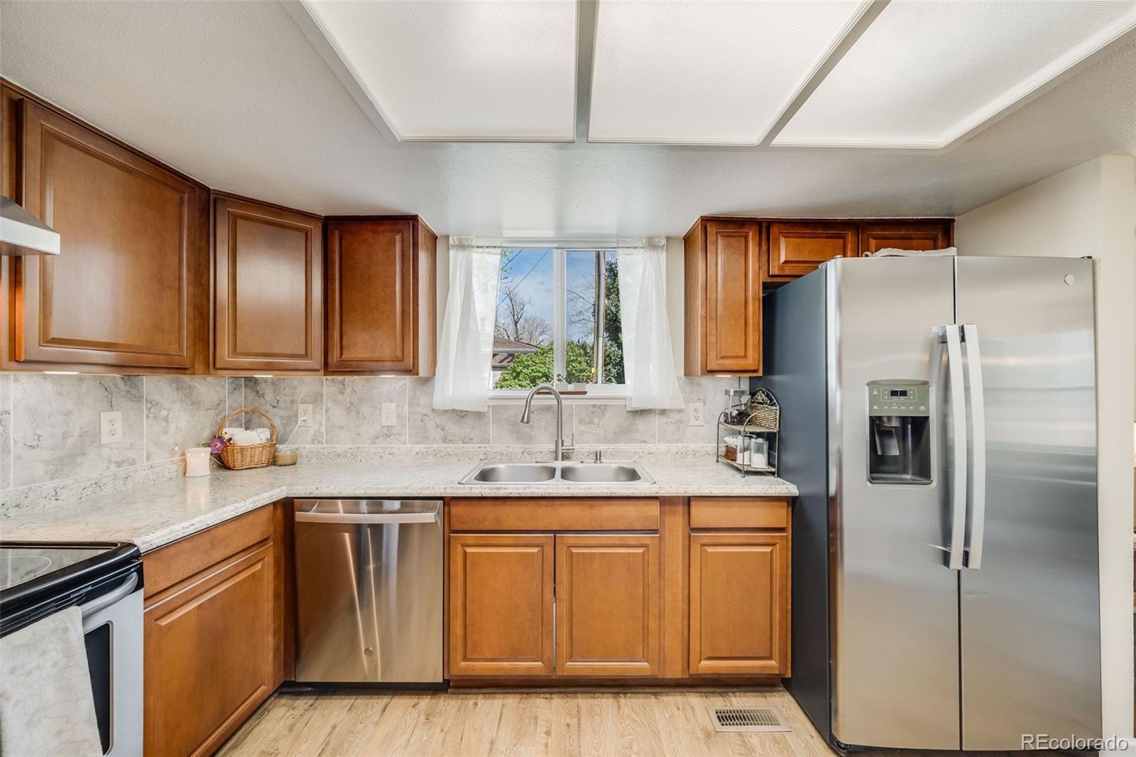 MLS Image #6 for 9032 w arizona drive,lakewood, Colorado