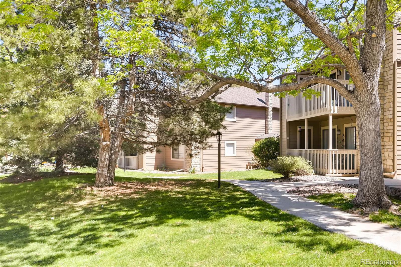 MLS Image #11 for 10293 e peakview avenue,englewood, Colorado