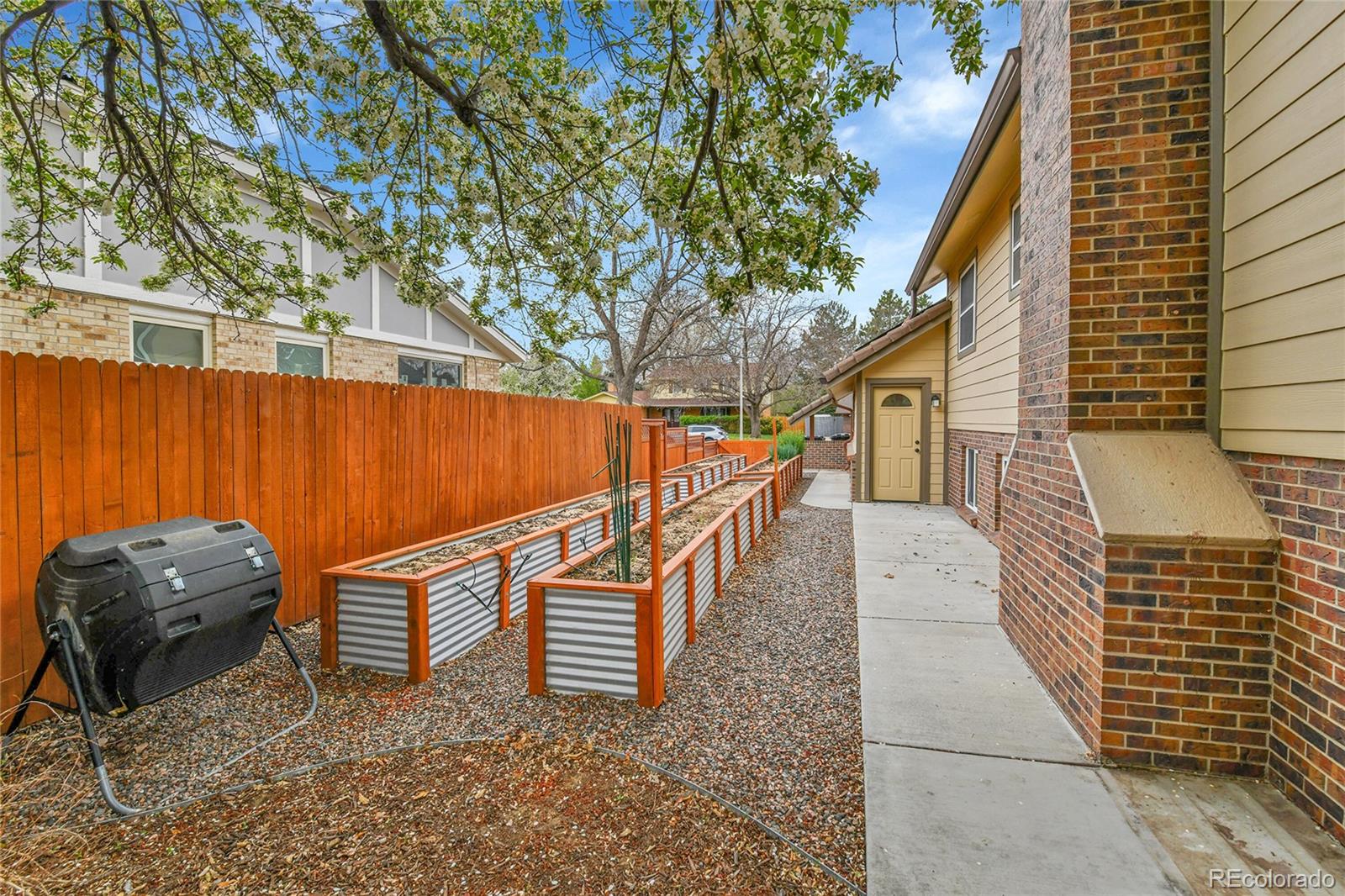MLS Image #40 for 4470 s yates street,denver, Colorado