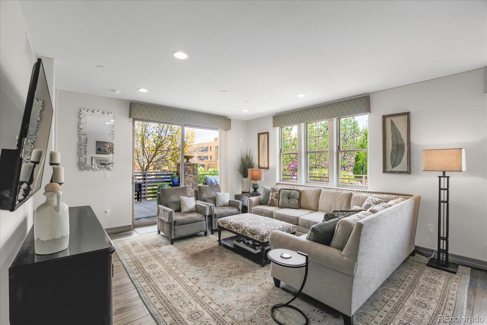 MLS Image #8 for 85  rampart way,denver, Colorado